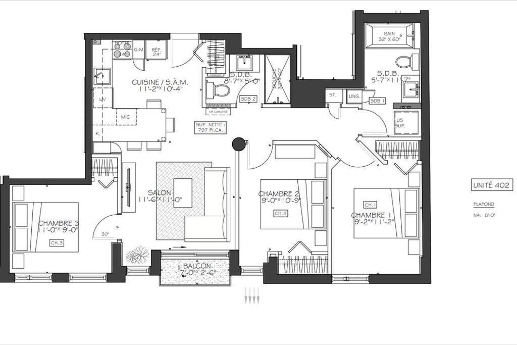 Apartment Center, 2 Bathroom, Ac, Parking, Pool Quebec City