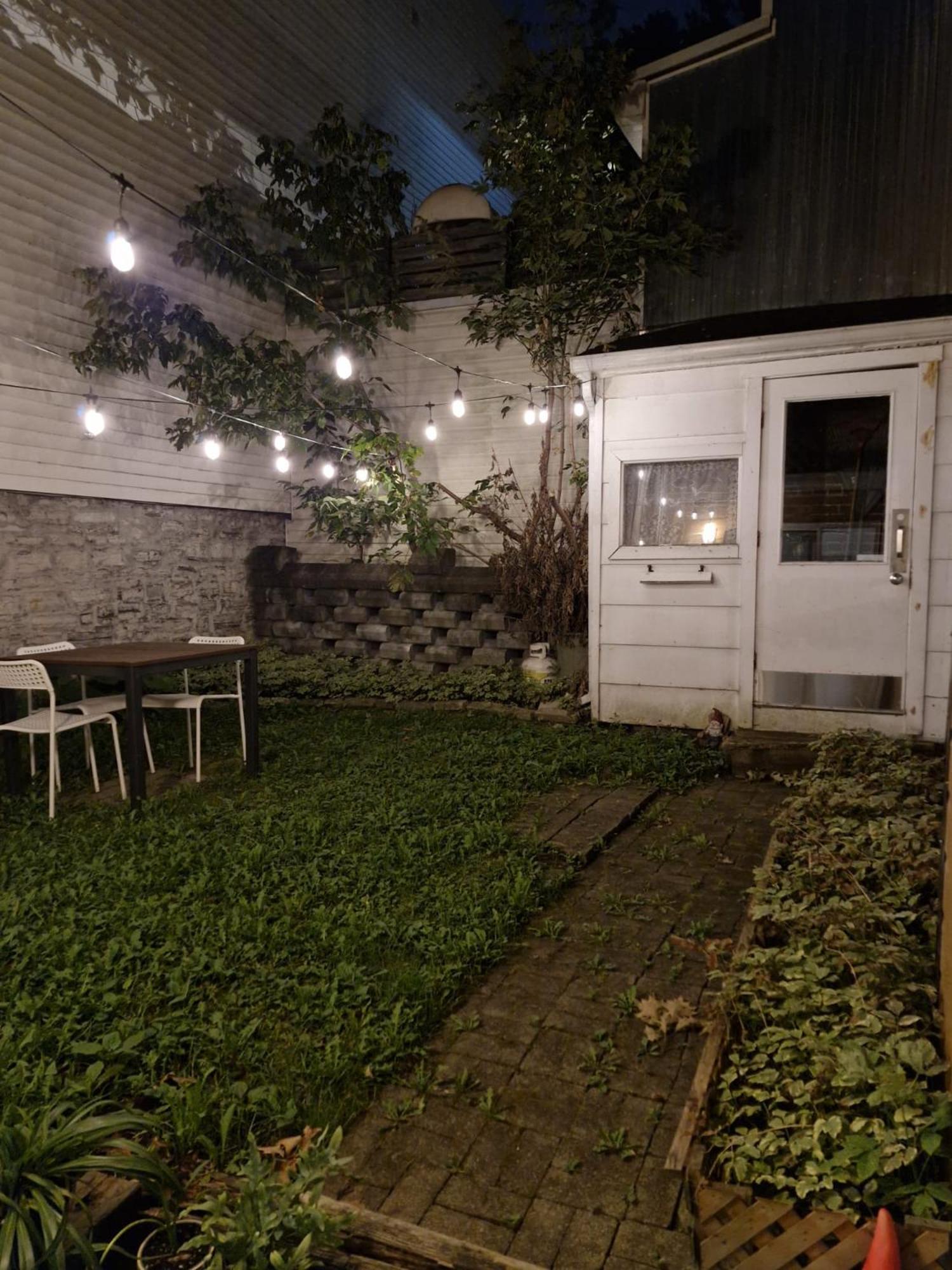 Charming Century-old House In Center *