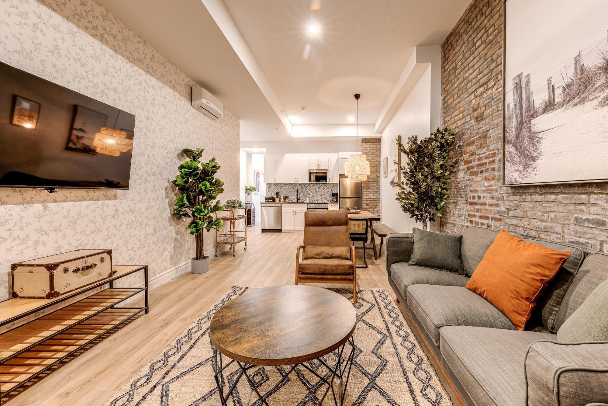 North House - Bohemian Vieux Two Bedroom *