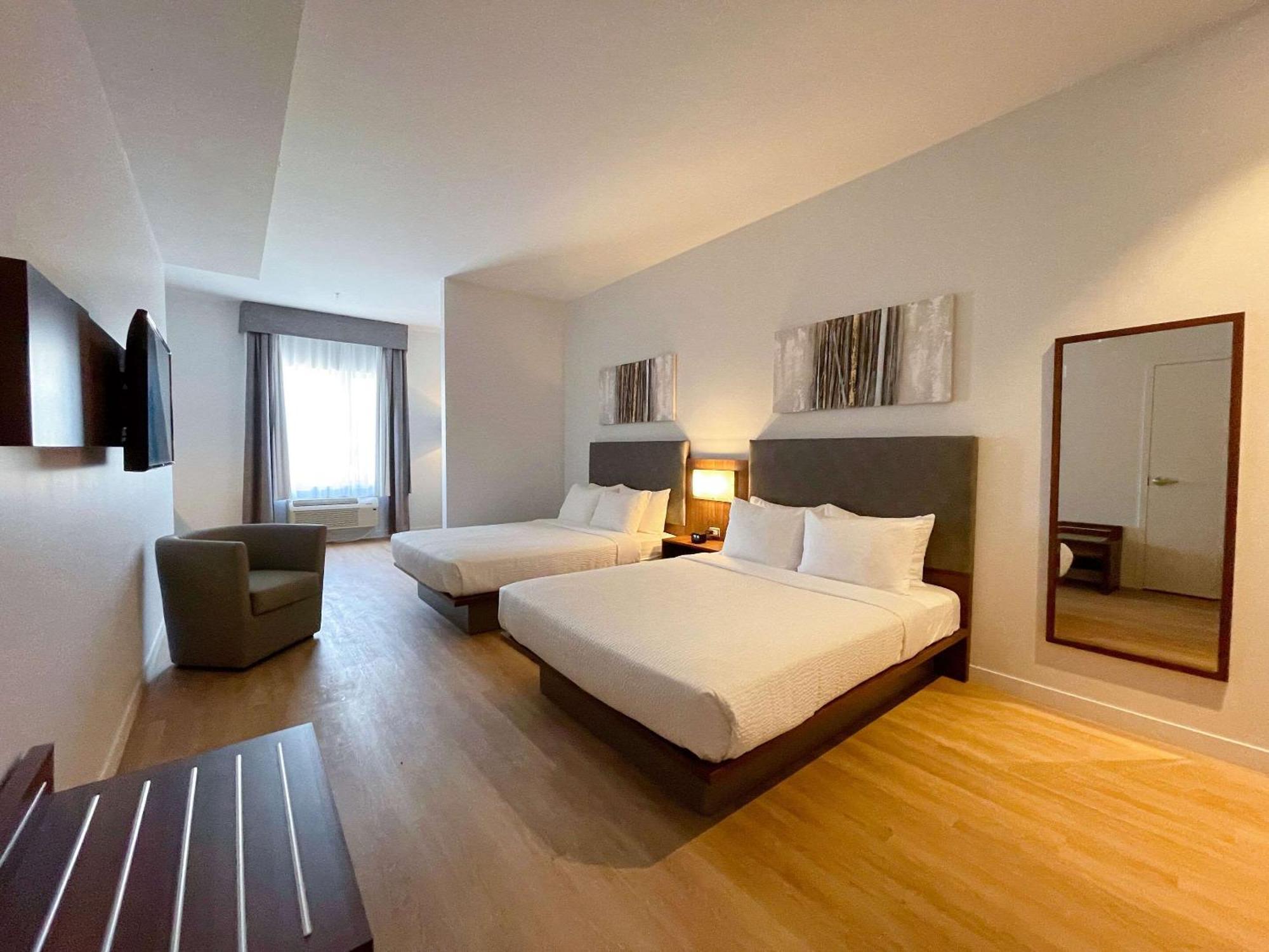 Hotel Quality Quebec City