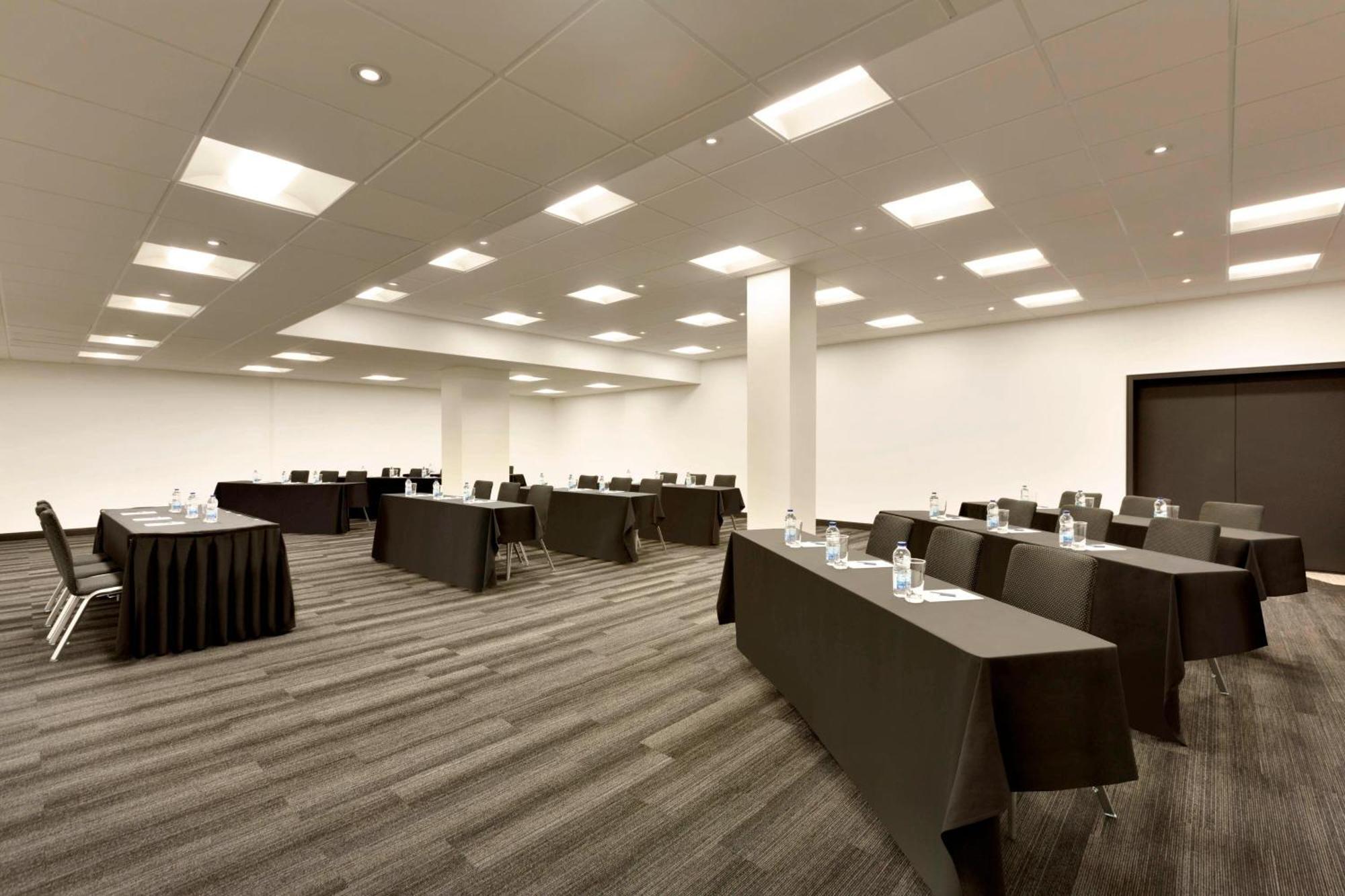 Pur, Quebec, A Tribute Portfolio Hotel 4*