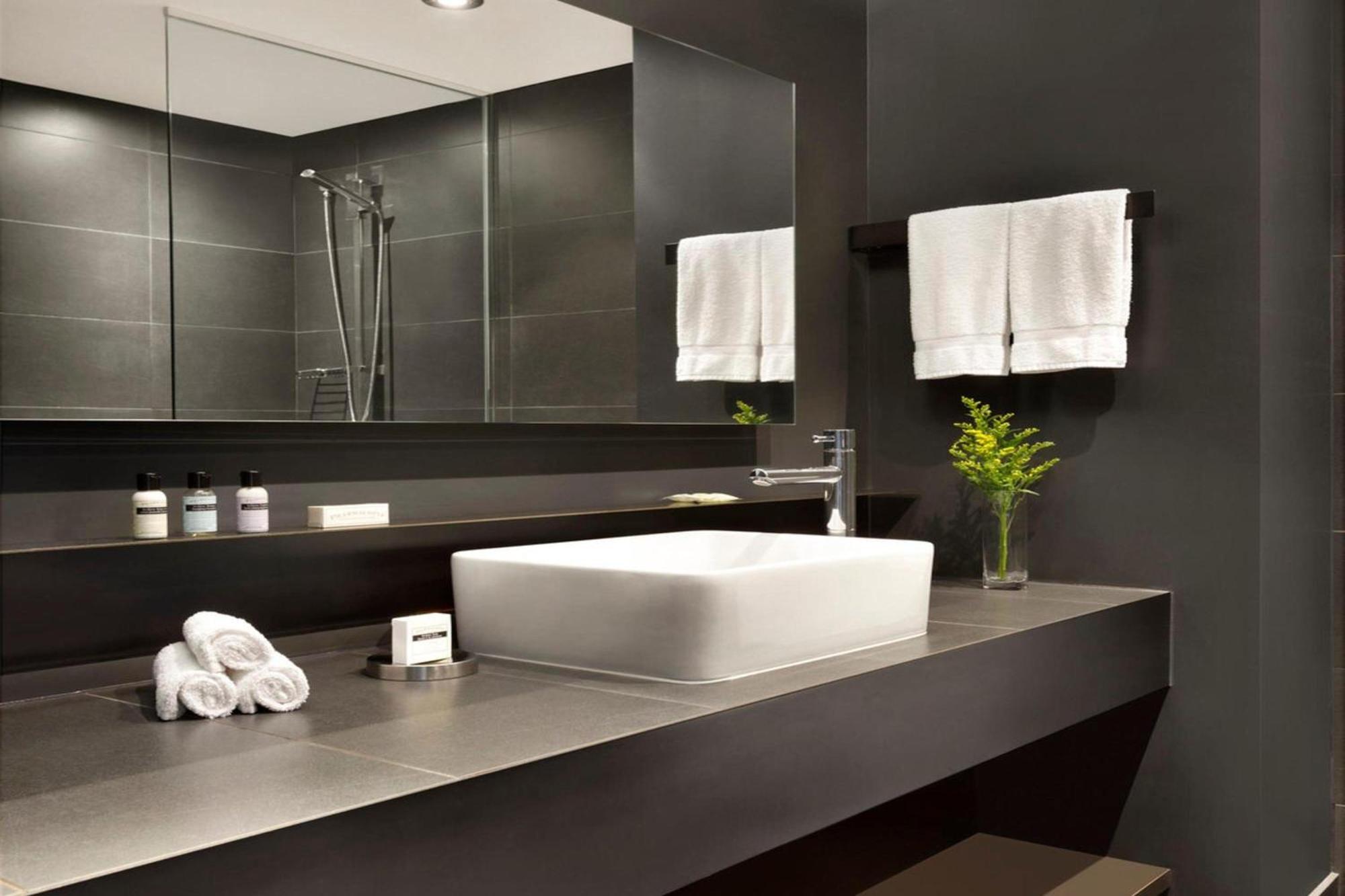 Pur, Quebec, A Tribute Portfolio Hotel Quebec City