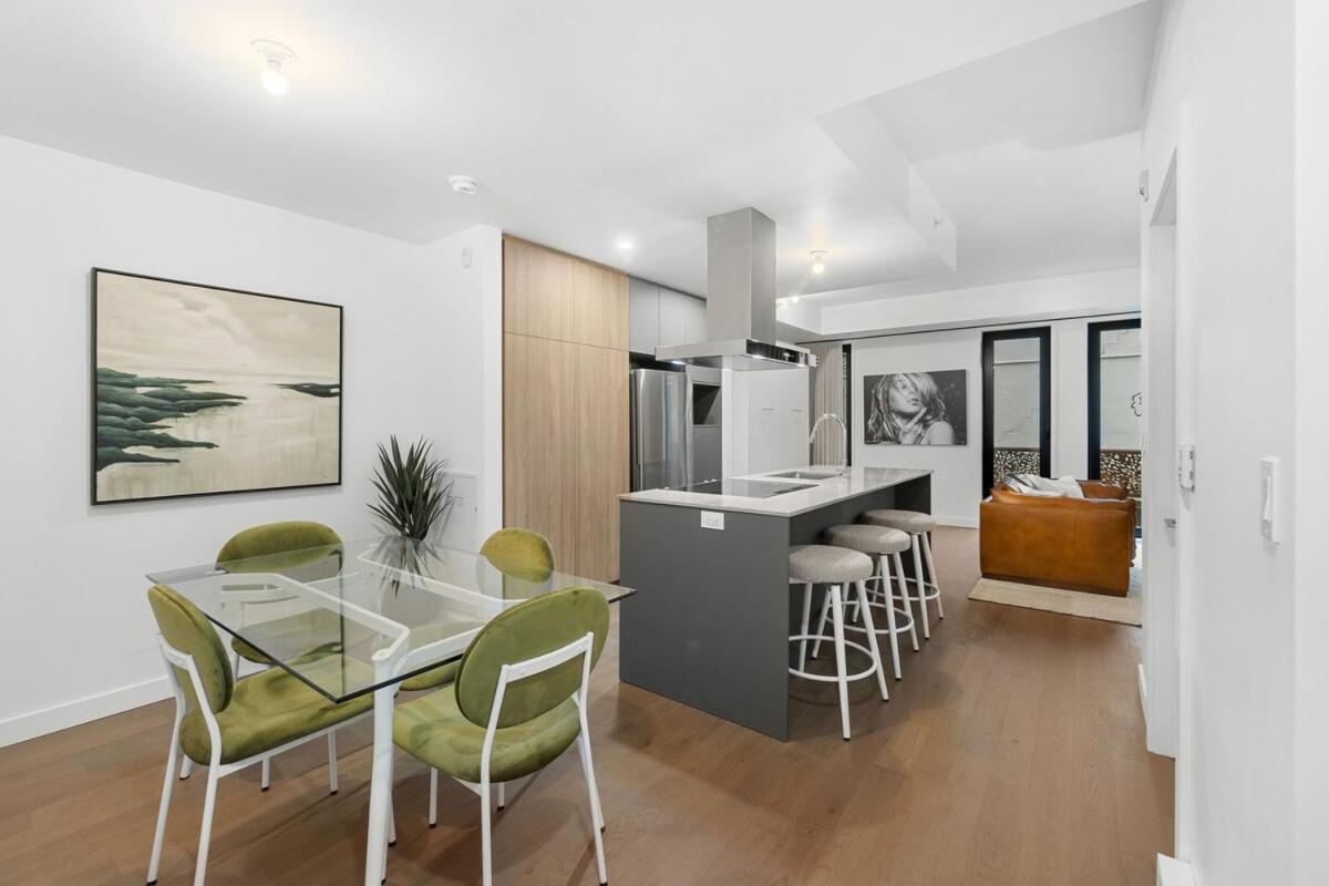 Modern High-end Inside Old Apartment Quebec City