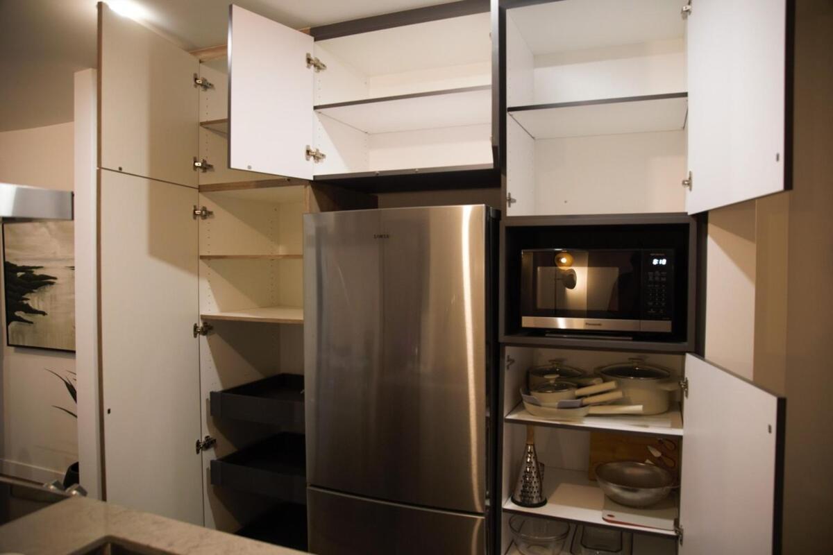 Modern High-end Inside Old *