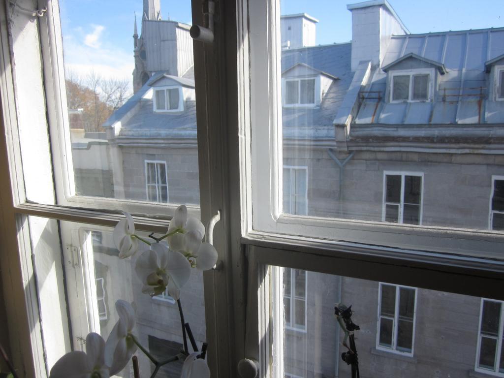Manoir De L'esplanade Hotel