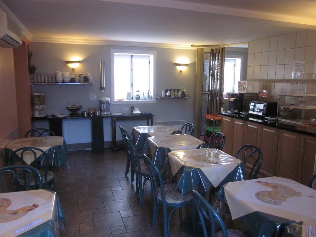 Manoir De L'esplanade 3*