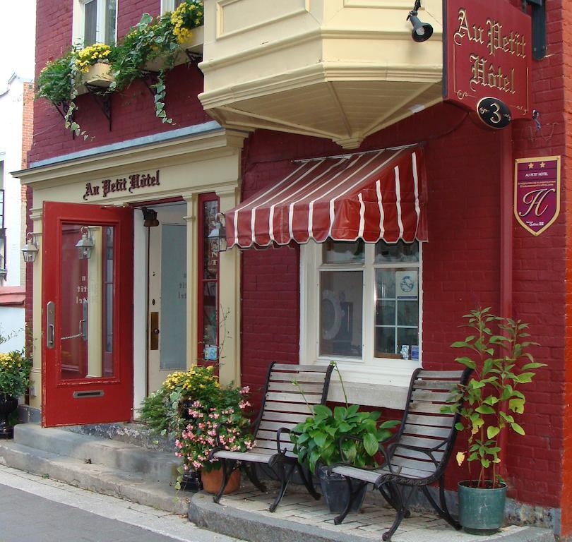 Au Petit