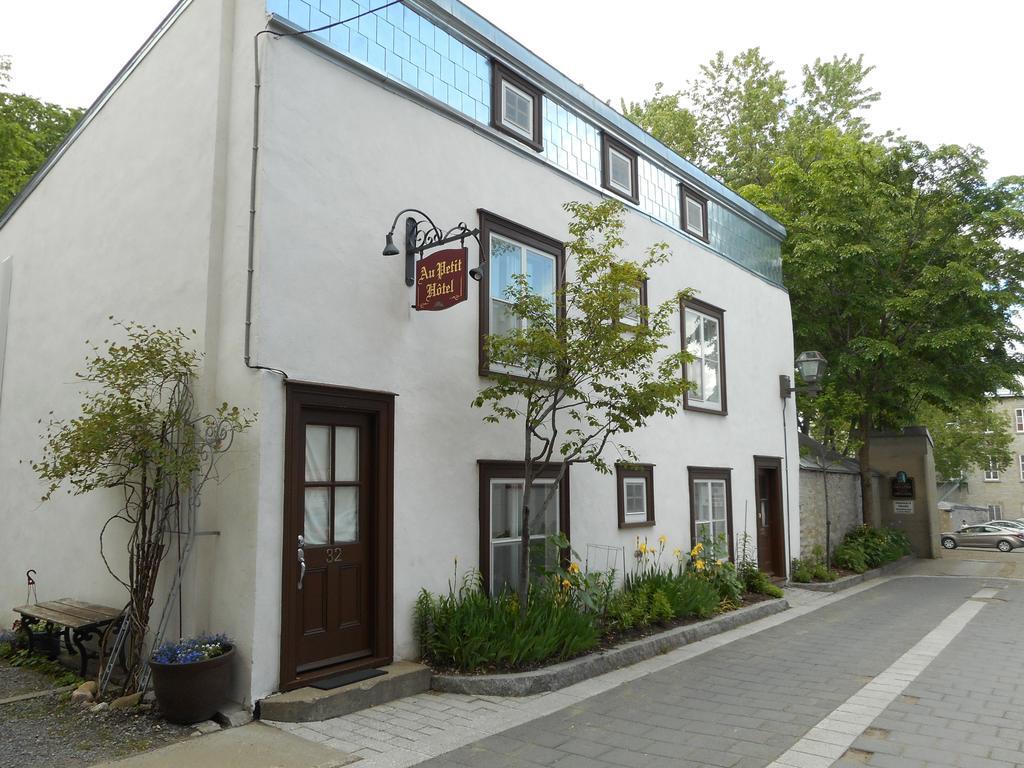 Au Petit Quebec City