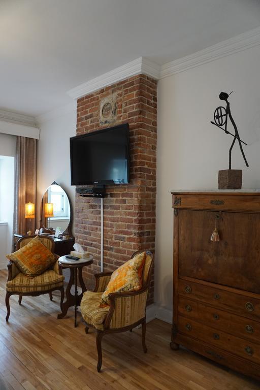 Marie-rollet Hotel 3*