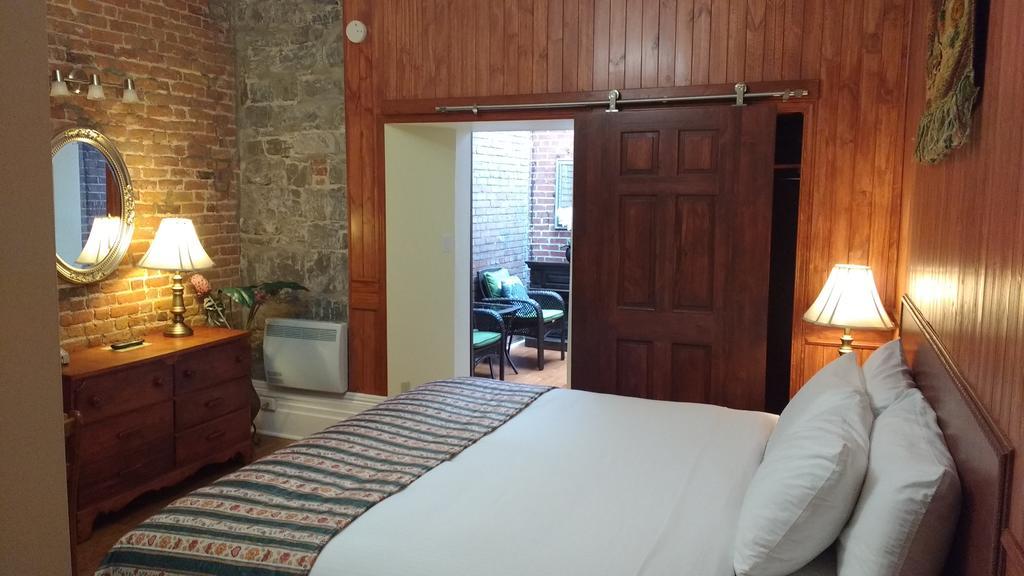 Manoir De L'esplanade Hotel 3*