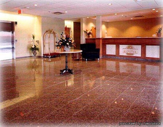 Repotel Aeroport 2*