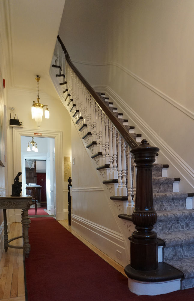 Marie-rollet 3* Quebec City