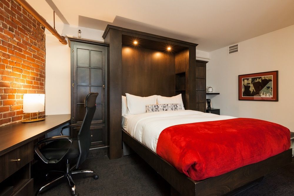 Des Coutellier Hotel Quebec City