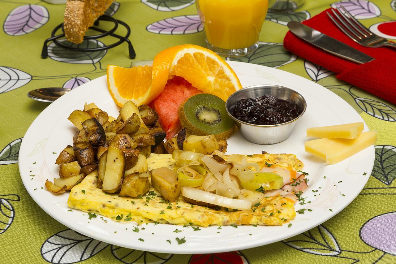 Le Coureur Des Bois Bed & Breakfast