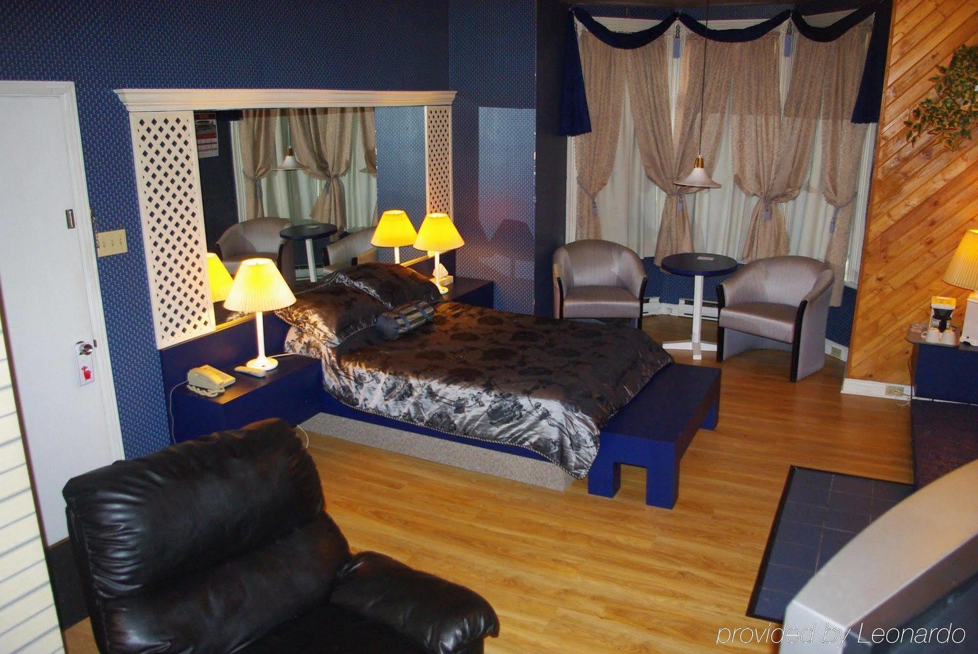 Le Regent 2* Quebec City