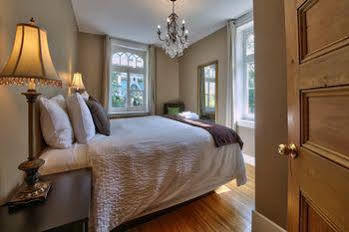 Les Maisons Montcalm * Quebec City
