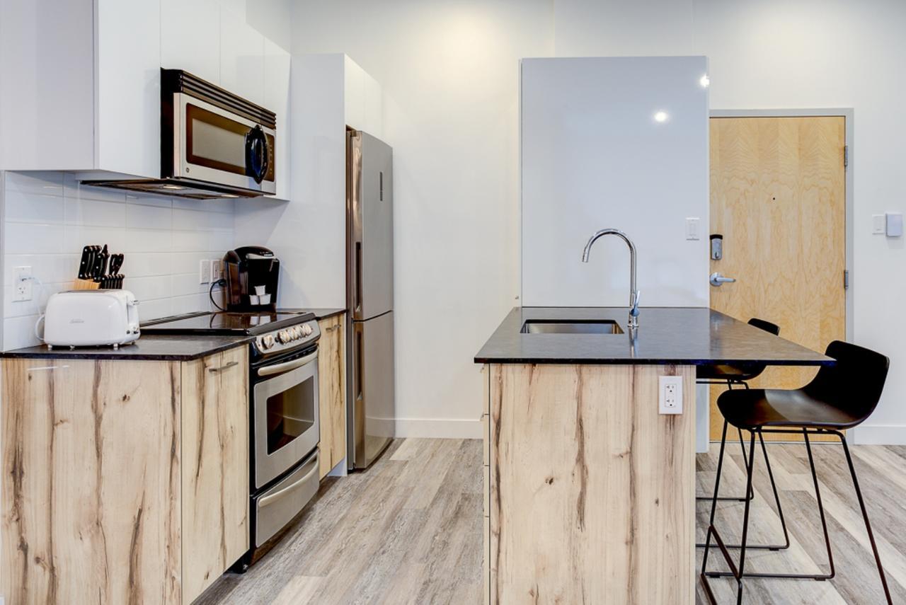 L'adresse Sur Grande-allee Lofts Apartment