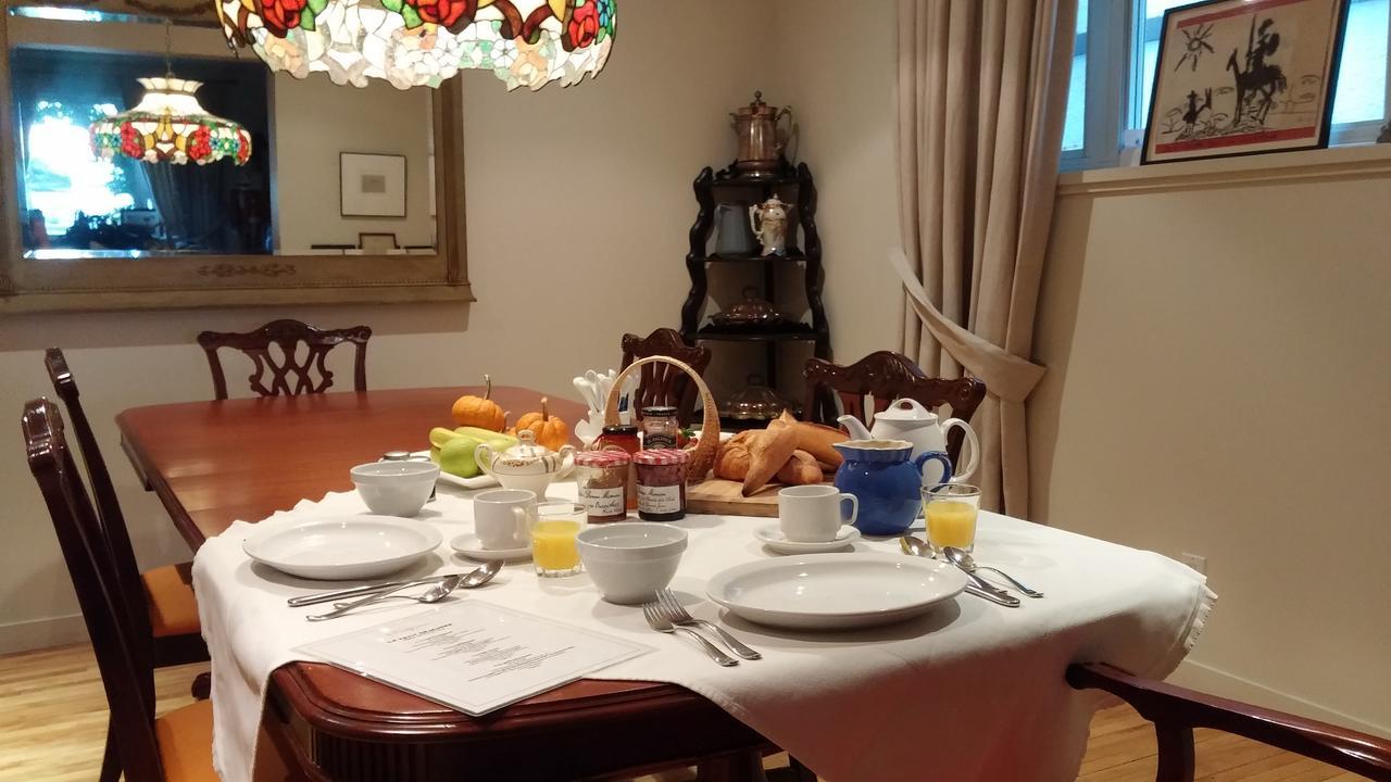 La California Bed & Breakfast Quebec City