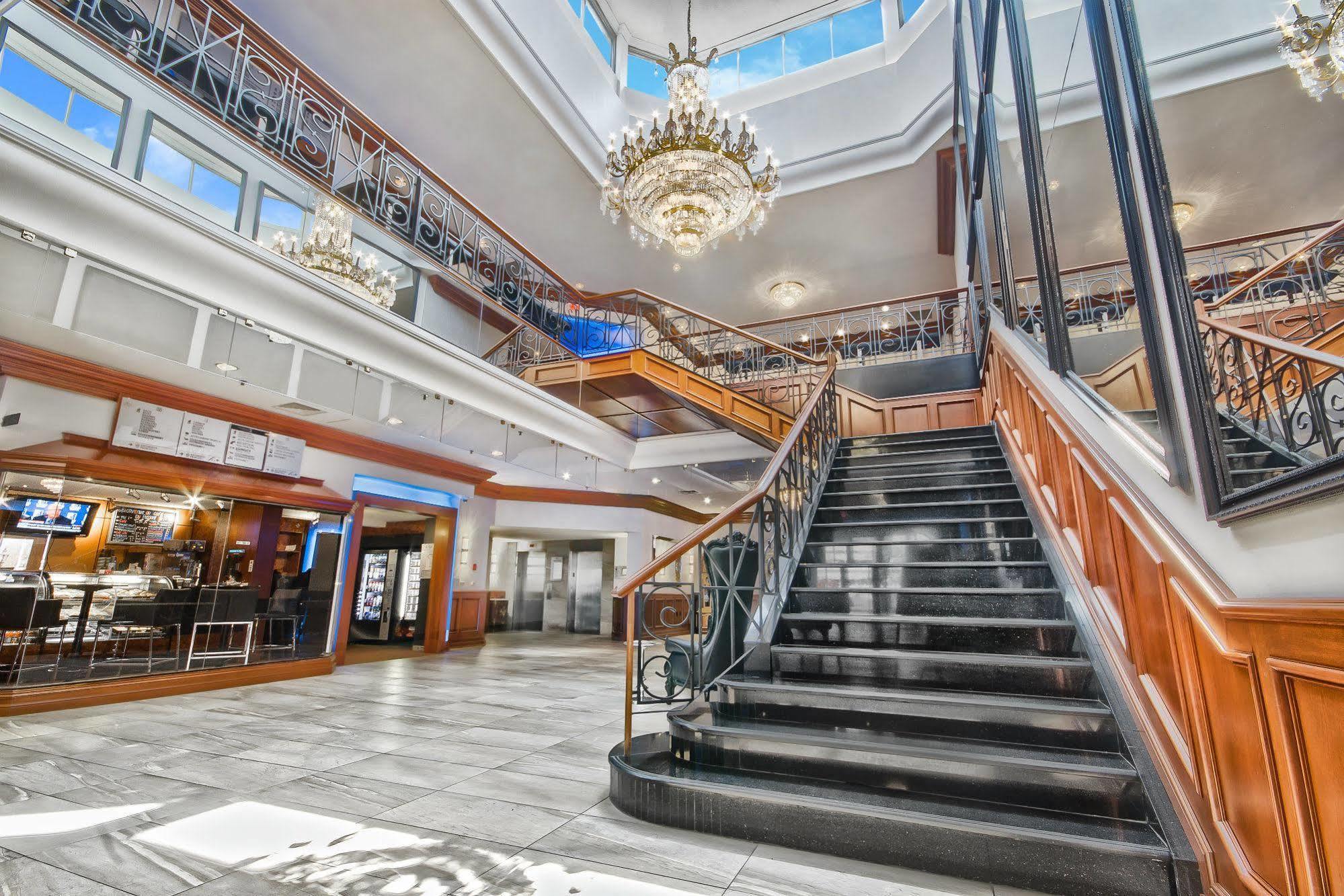 Hotel Plaza