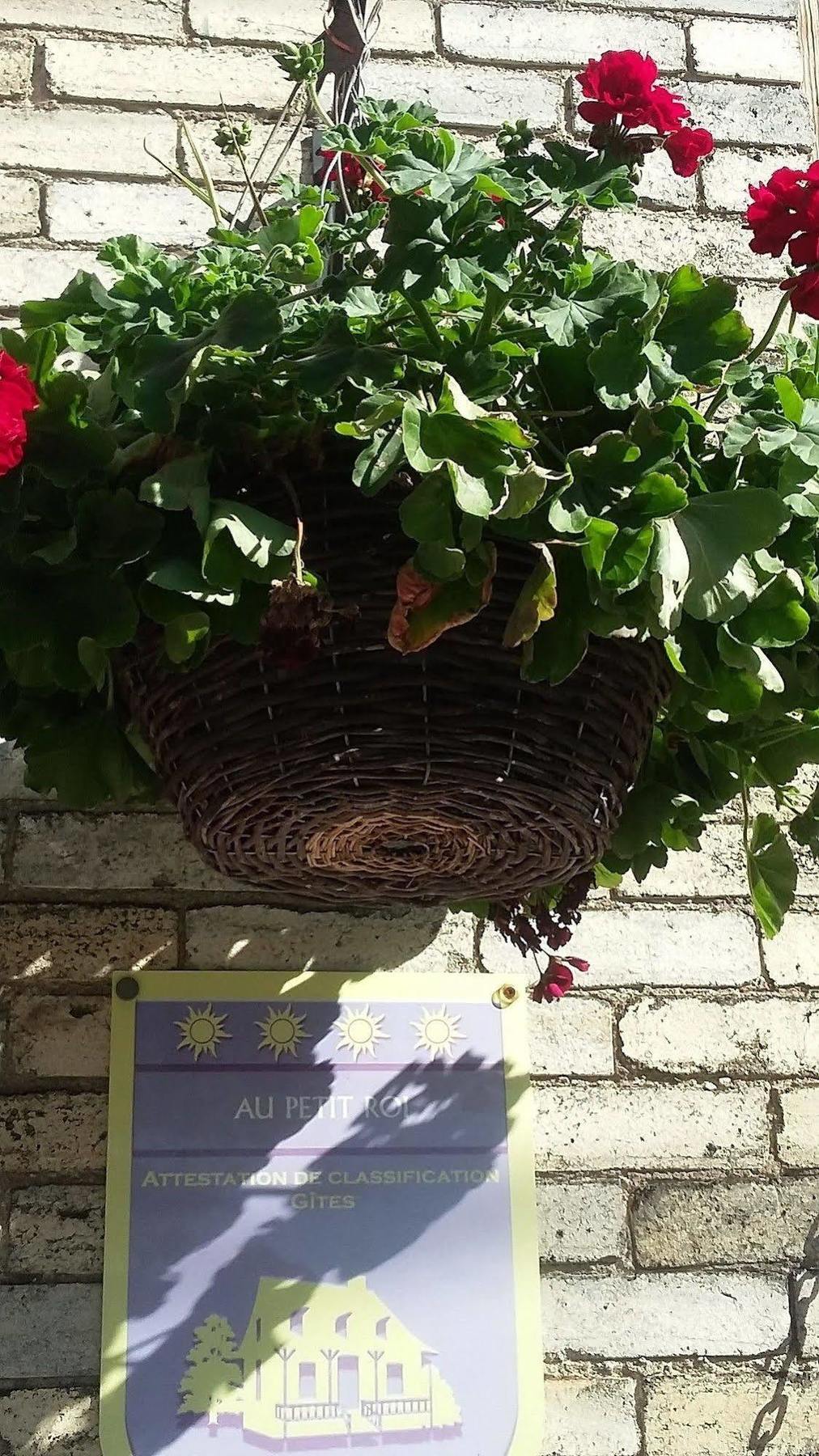 Au Petit Roi Bed & Breakfast