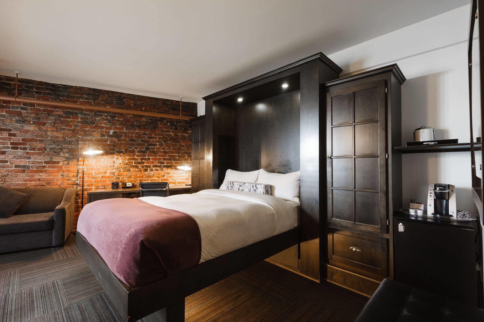 Hotel Des Coutellier 4*