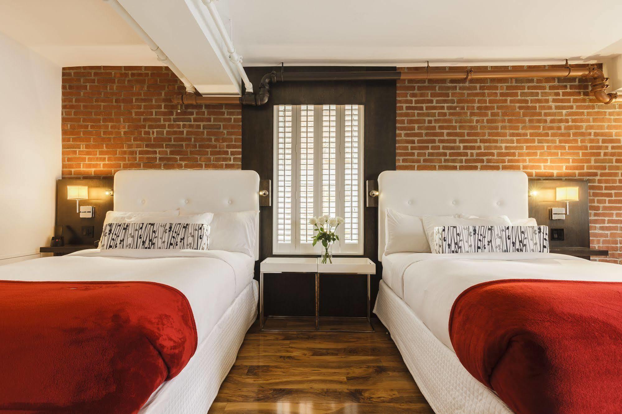 Des Coutellier Hotel Quebec City