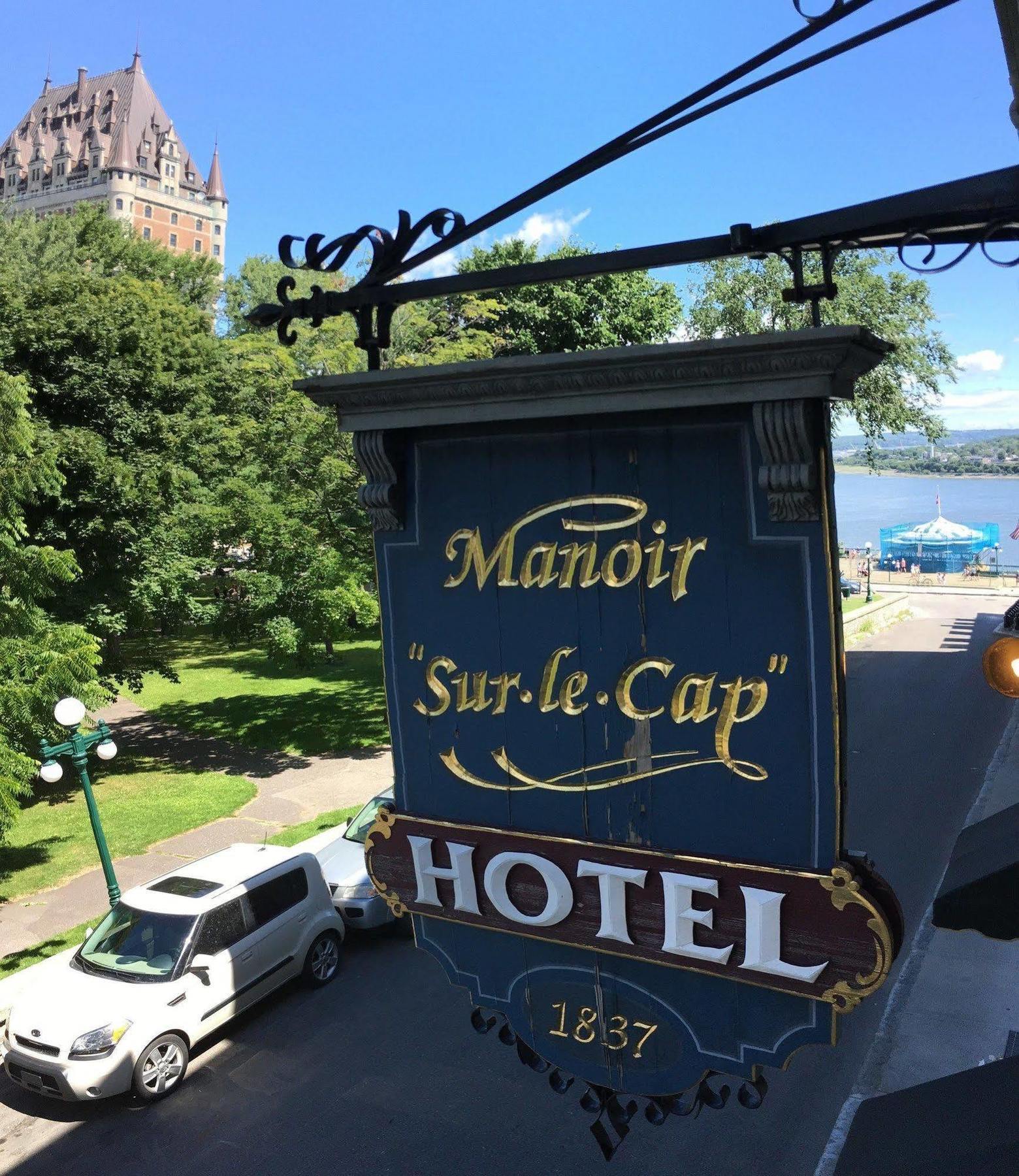 Hotel Manoir Sur Le Cap Quebec City