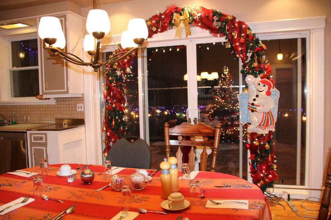 Bed & Breakfast Couette & Cafe