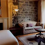 Hotel Louisbourg