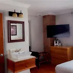 Hotel Louisbourg