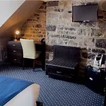 Hotel Louisbourg