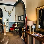 Chateau Fleur De Lys - L\'Hotel