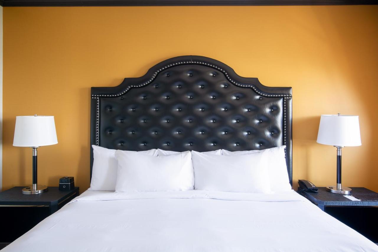 Clarendon Hotel Quebec City