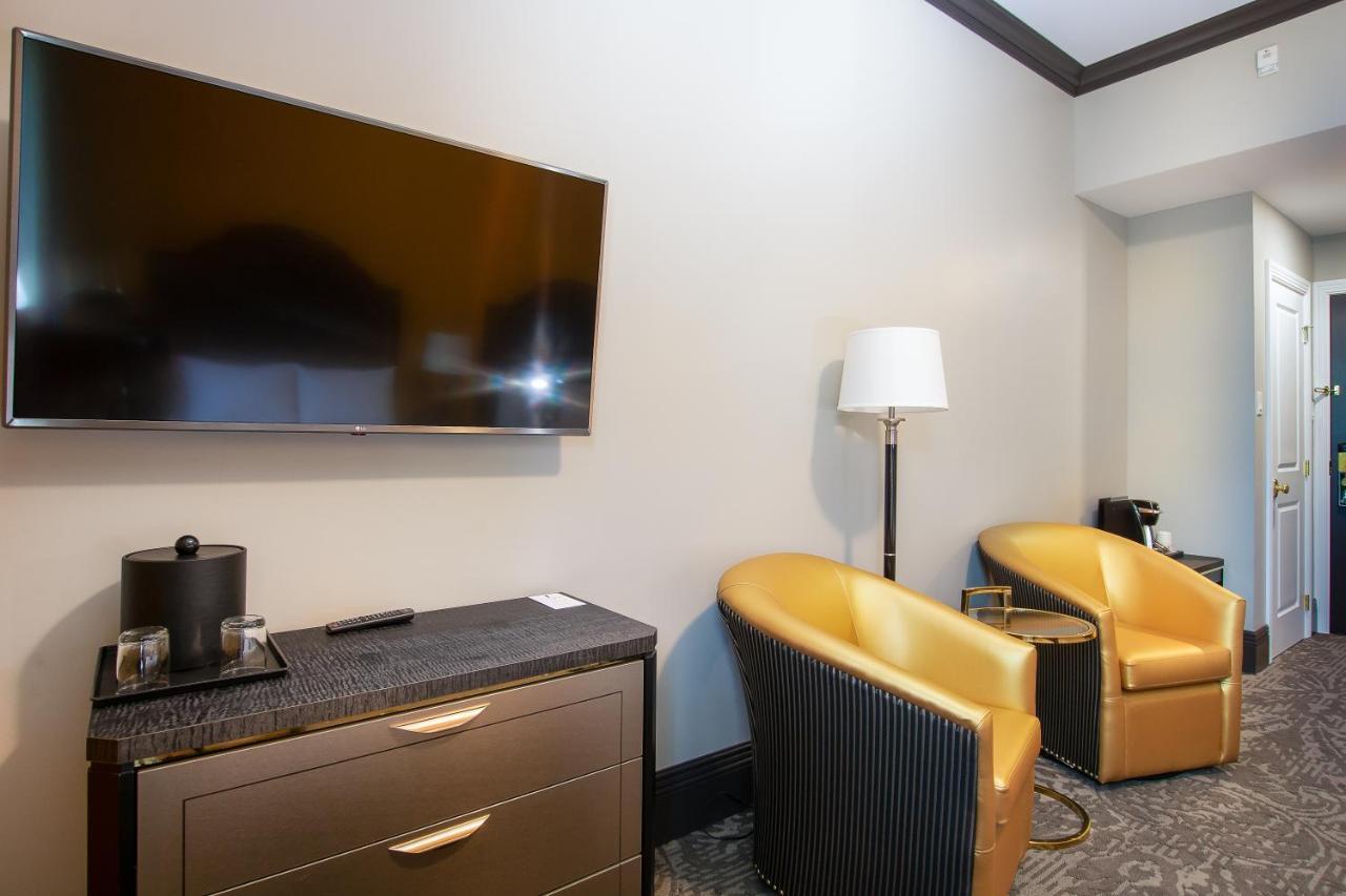 Clarendon Hotel 4*