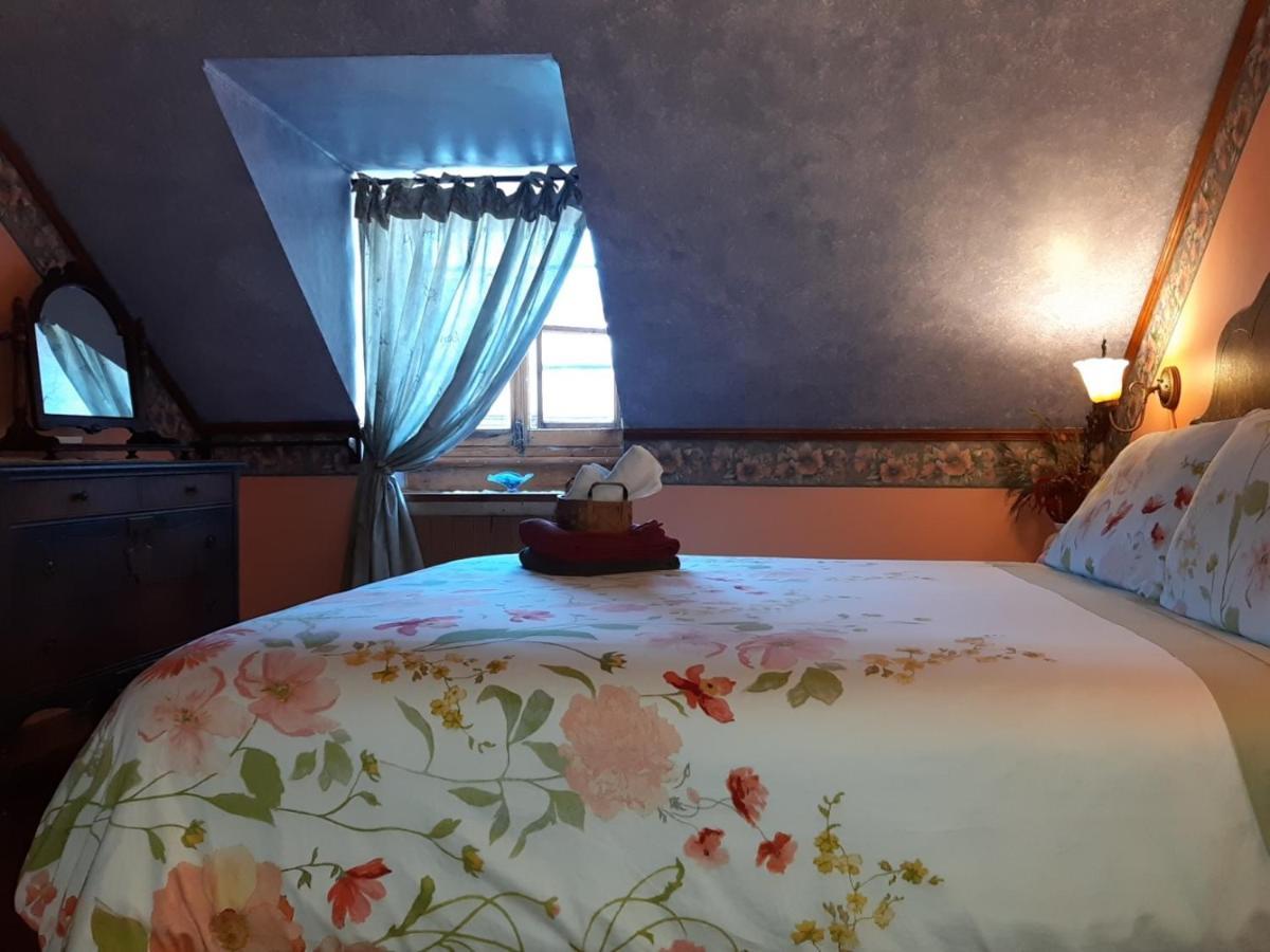 A L'augustine Bed & Breakfast