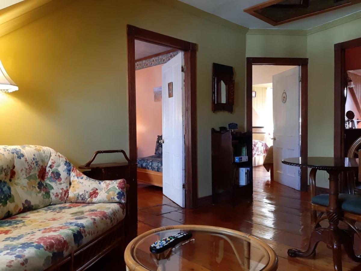 A L'augustine Bed & Breakfast 3*