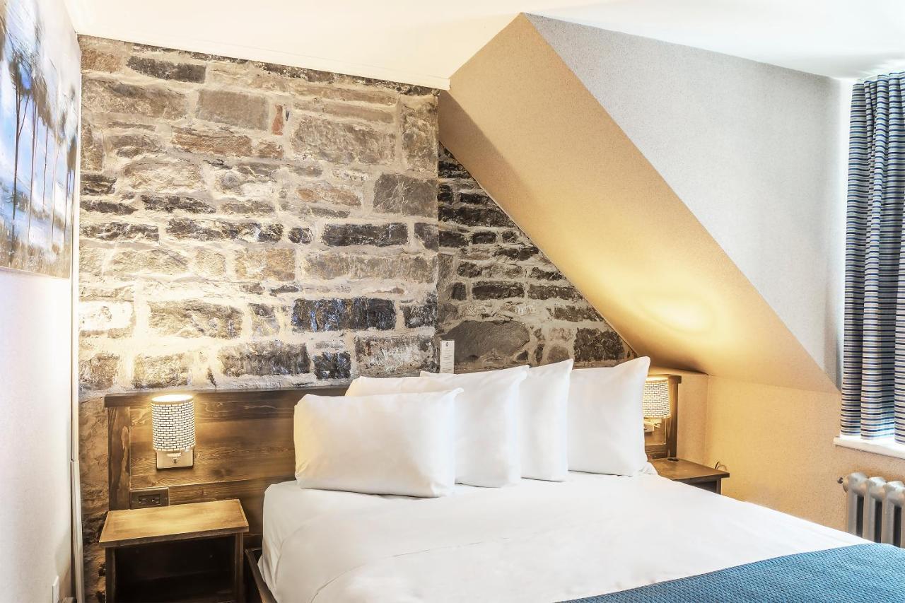 Louisbourg Hotel