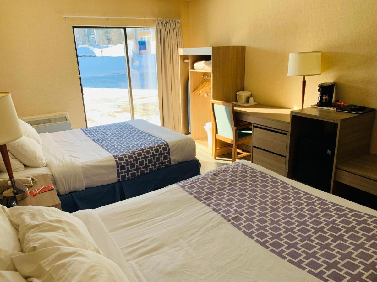 Econo Airport 3* Quebec City