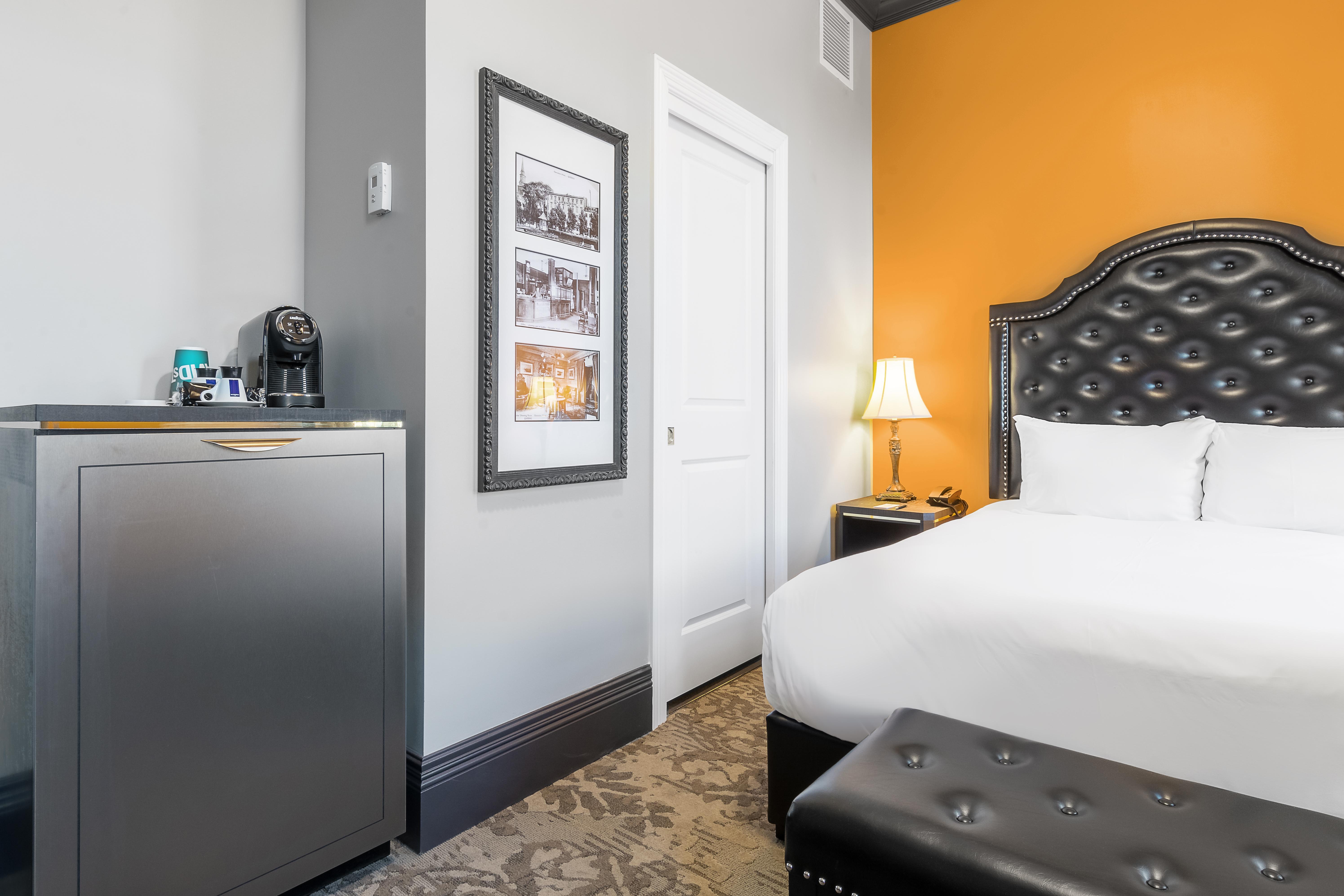 Hotel Clarendon 4*