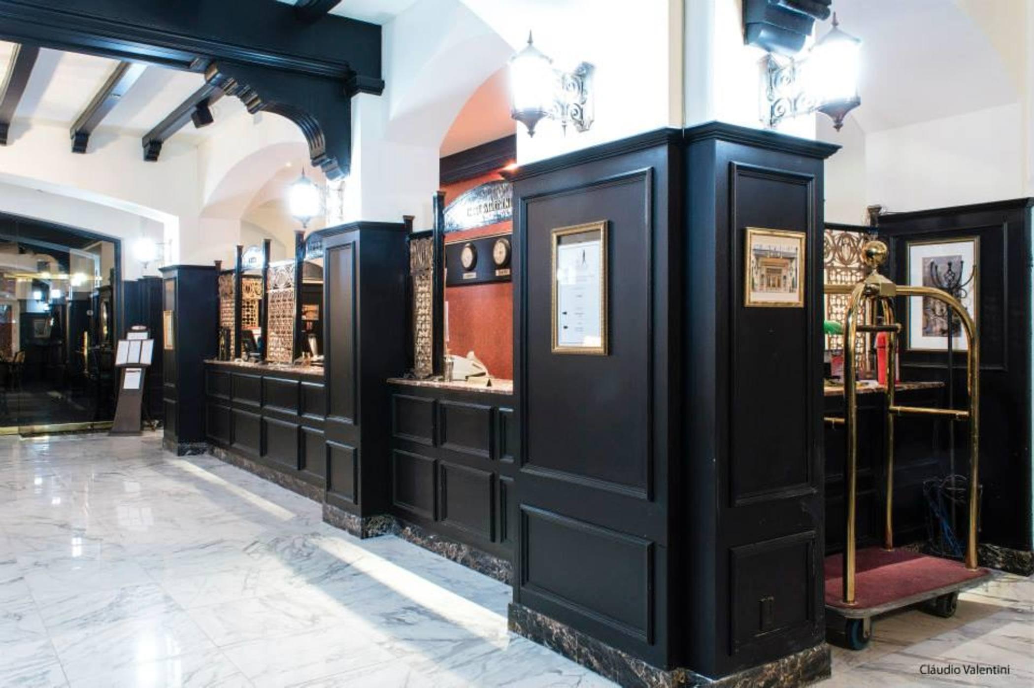 Clarendon Hotel 4*