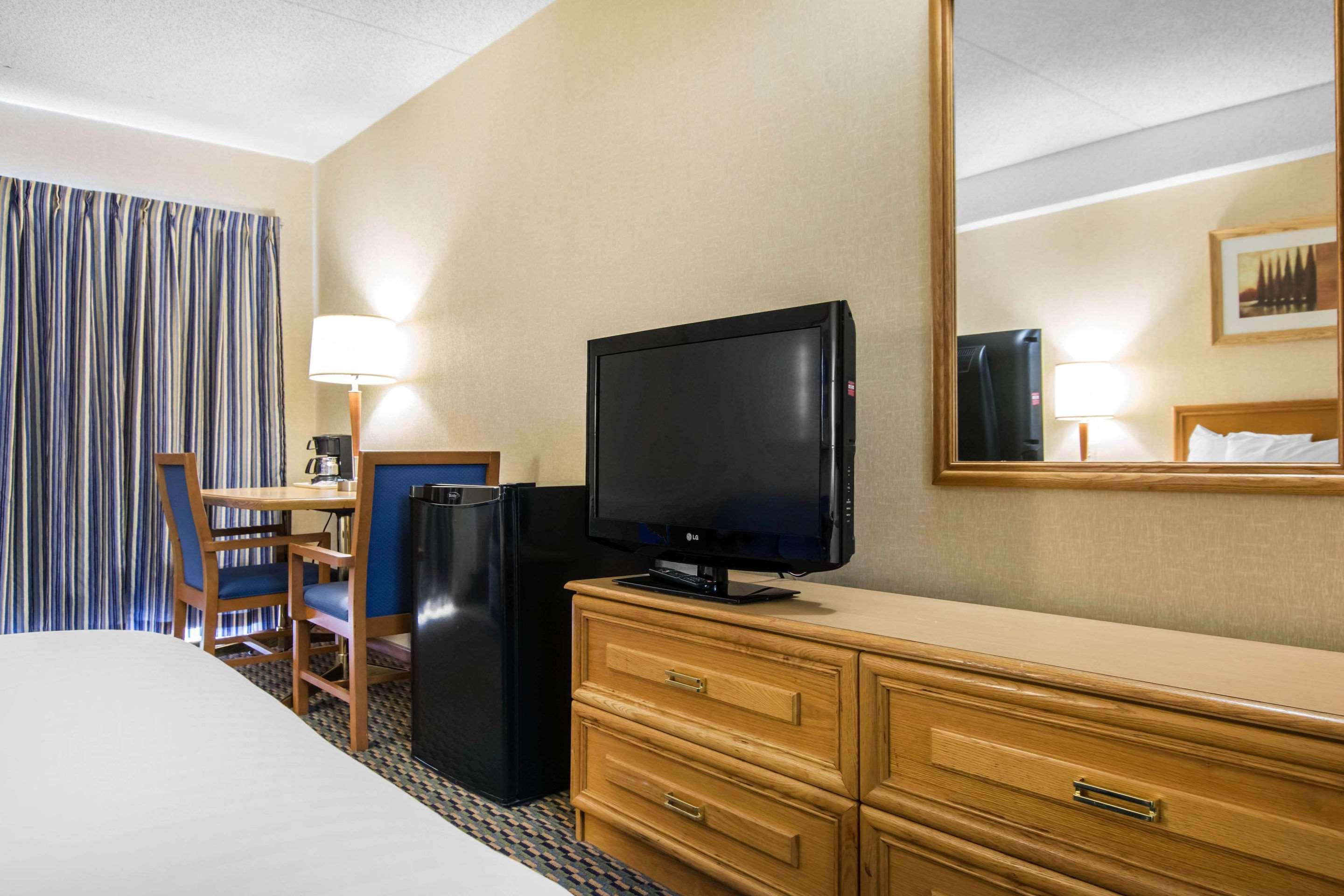 Econo Airport 3* Quebec City