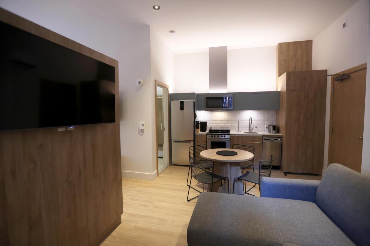 Le 31 Mcmahon * Quebec City