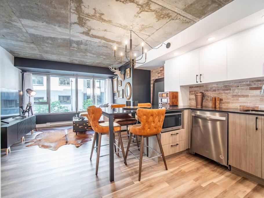 Le Rustique, Chic En Ville, Bbq/ Piscine Apartment Quebec City
