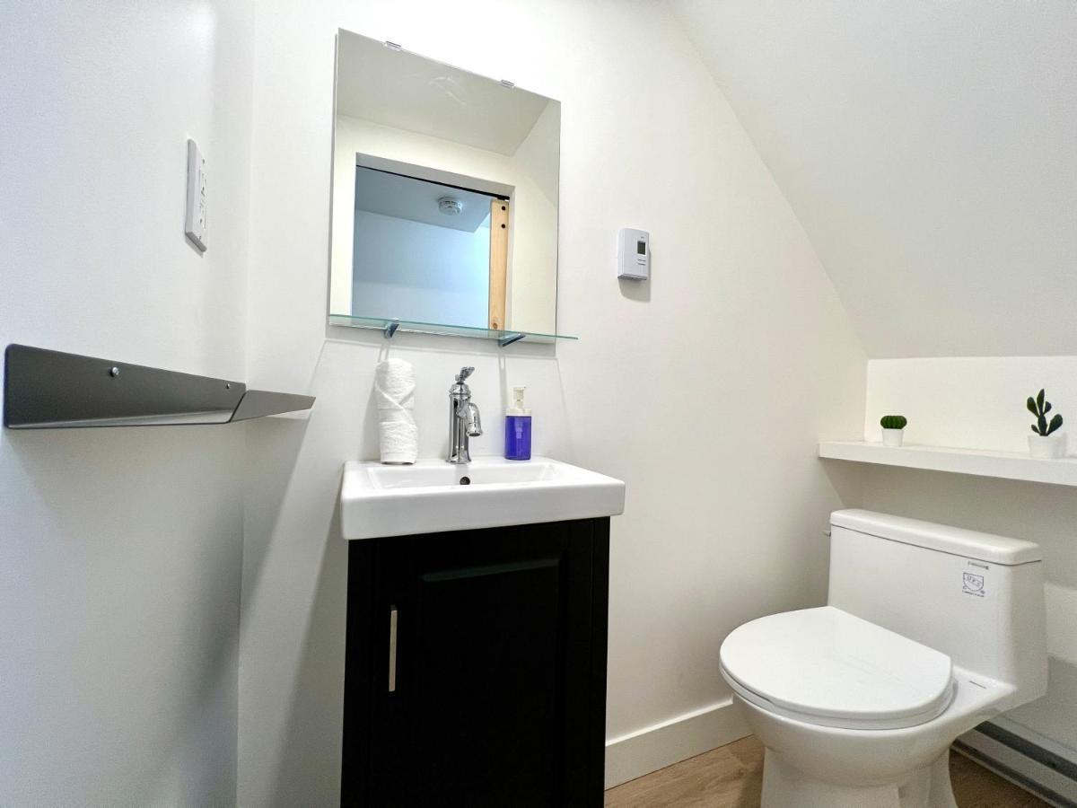 Apartment Les 300s 3e Avenue *