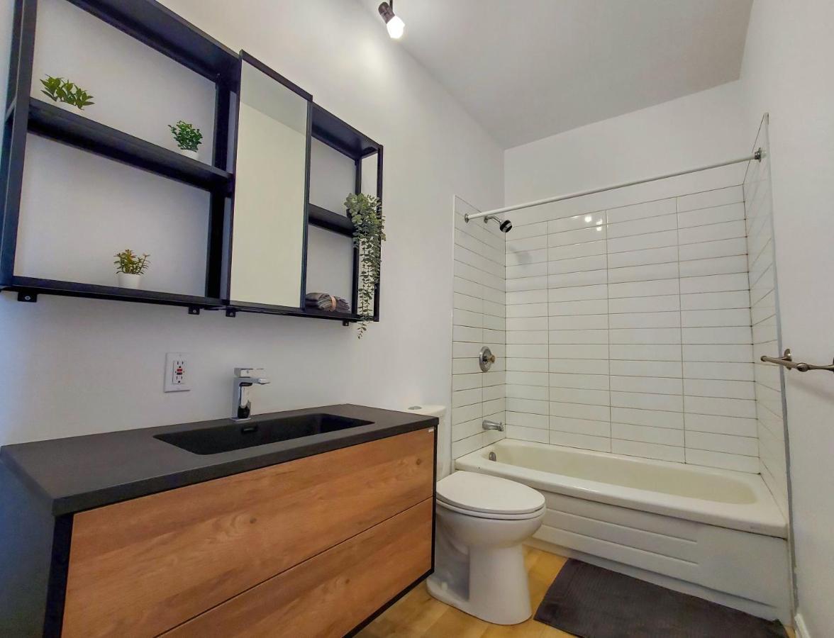 Les 300s 3e Avenue Apartment Quebec City