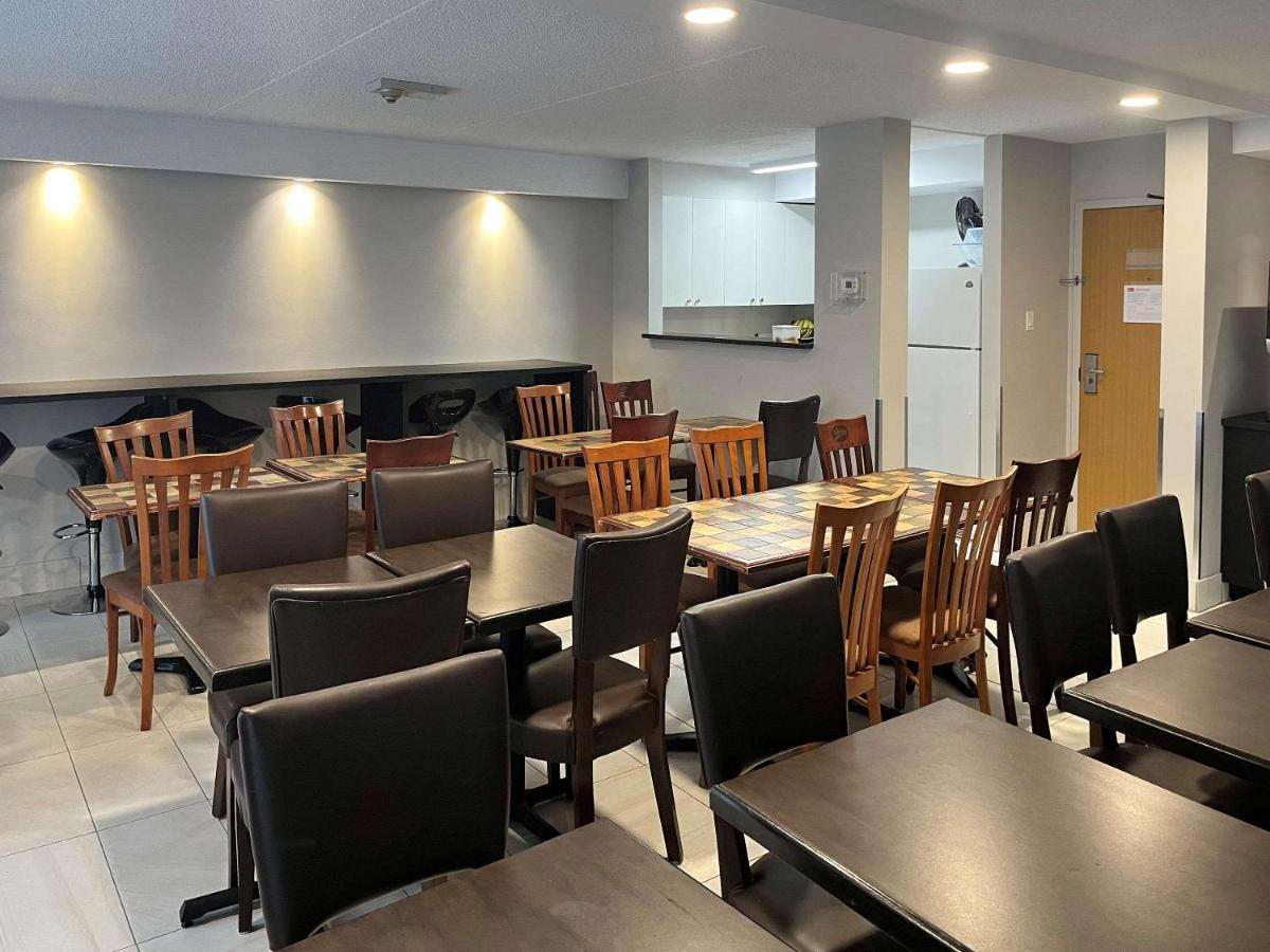 Econo Airport 3* Quebec City