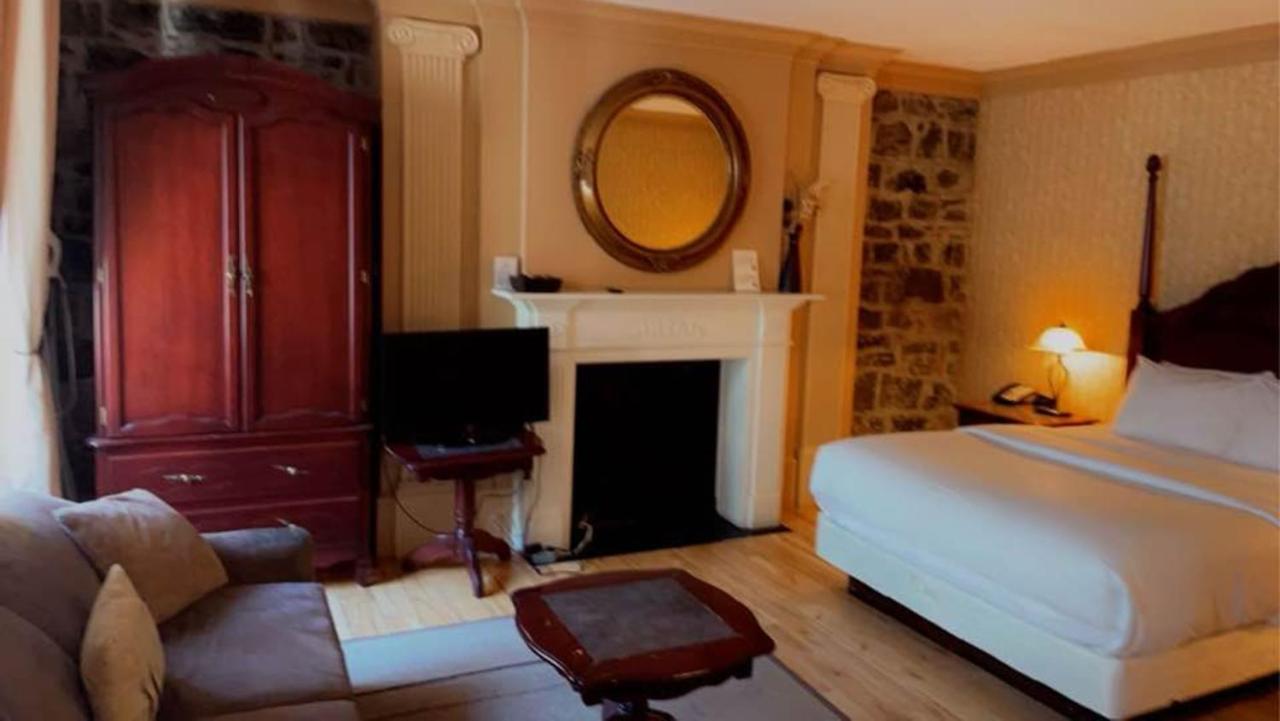 Louisbourg Hotel 3*