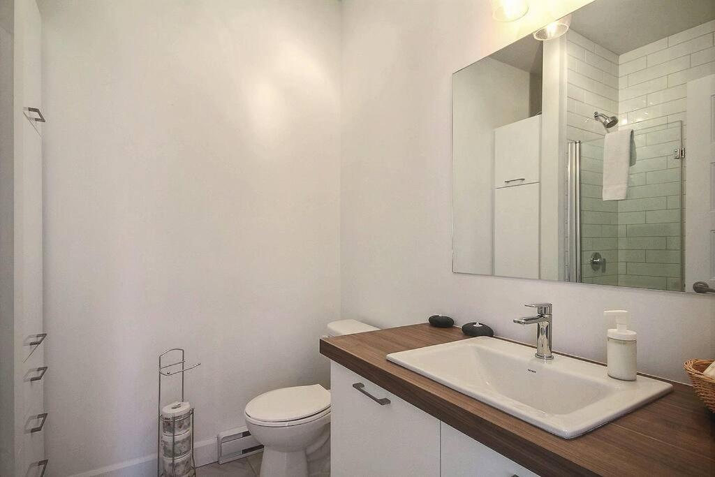 K-417 / Parking & Gym - Private Balconies Apartment *