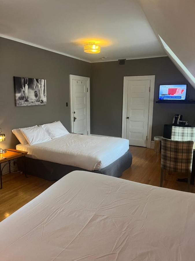 Bed & Breakfast E-hotel Des Grisons Quebec City
