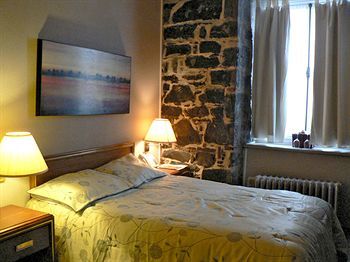 Hotel Louisbourg